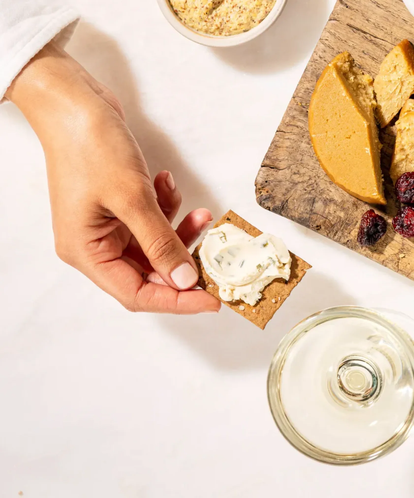 Classic Chive, Cashew Milk Cheese Spread - Image 3